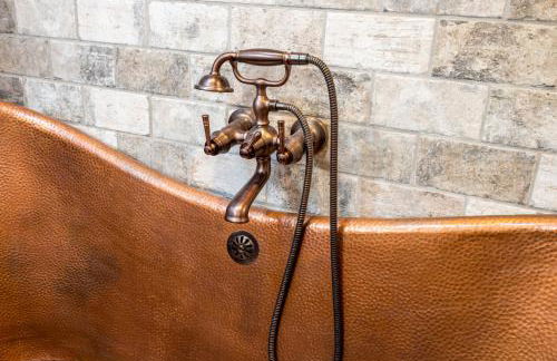 Relax In Private Pool & Cozy Gazebo At Param Farms - Foto 53