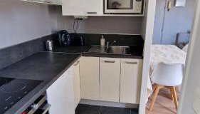 Charmant T2 avec balcon au calme - Chateau d'Ô - Escales du Sud - Foto 4, stove