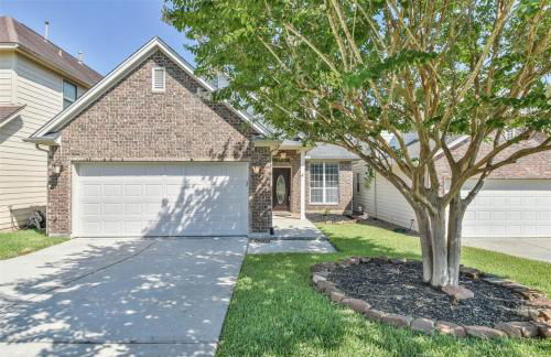 Enchanted April Lake House 3 Bed 2 Bath - Photo 4