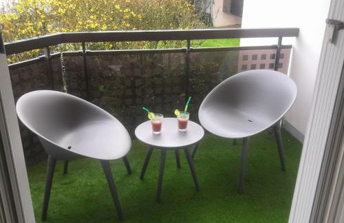 Accès direct à la PLAGE de Mr HULOT Saint Marc sur Mer près de La Baule - Parking privé - Foto 3