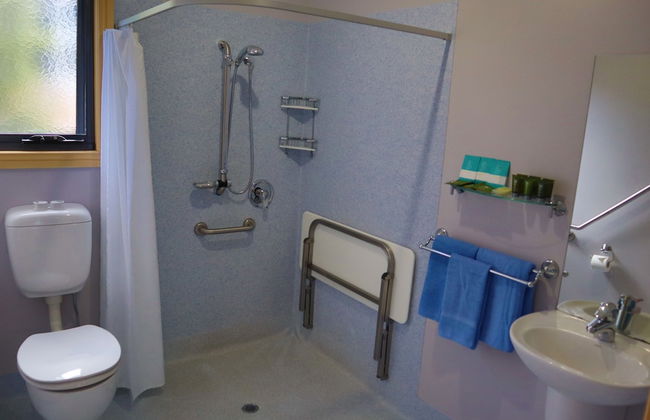 Strahan Bungalows - Photo 38