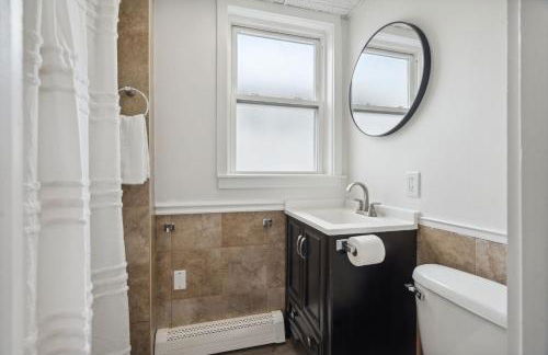 Newly Renovated Private Balcony Steps to Beach - Foto 15