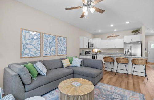 Modern Retreat Minutes to Emerald Isle Beach Villa - Foto 9