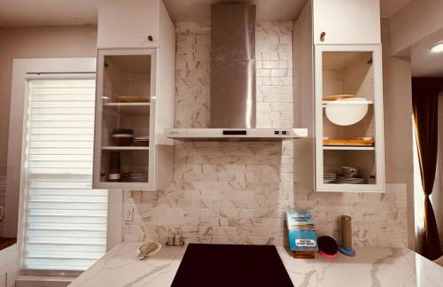 Downtown Cincinnati Boutique at Newport 3BR with 100in Cinema TV - Foto 65