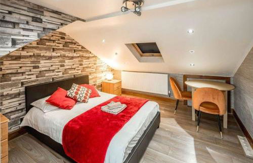 Huge 6 Beds House in Zone 2 London-MobileRateOffers-Families-Leisure-Parking-WiFi-PoolTable-Netflix-Sleeps15! - Foto 21