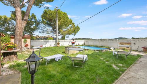 Borgo Panicale with Shared Pool and Garden - Photo 3, sunbed