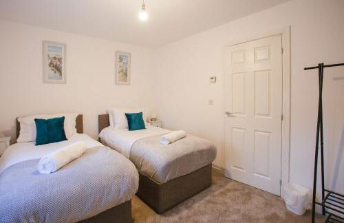 Cosy 2-bed home - For Company contractor and Leisure stays - NEC, Airport, HS2, Contractors, Resort World - Foto 3