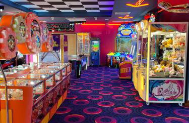 Chichester Lakeside Holiday Park Lakefront Lodge - Foto 52