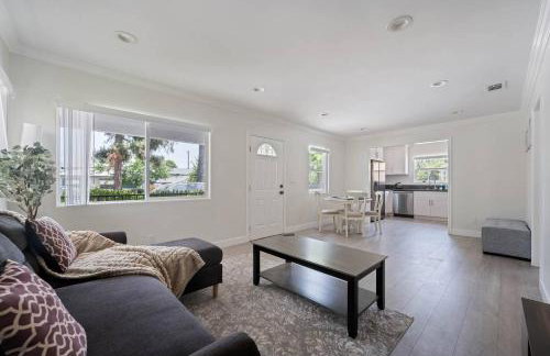 Serene Home in Central Burbank - Foto 13