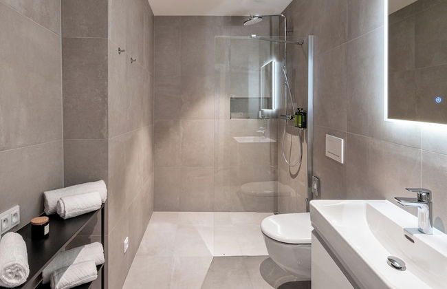 River Dance Suites by Adrez - Photo 49