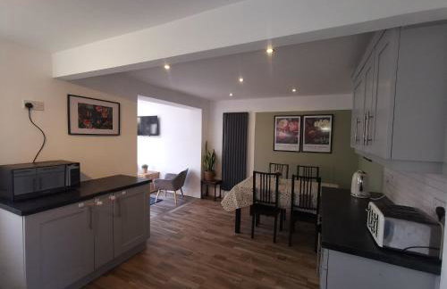 EMA, Castle Donington Circuit contractors group 4 bedrooms 7 bed house-private parking - Foto 23