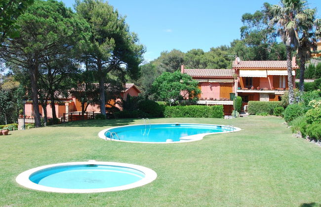 Nice House With Private Garden and Shared Pool in the Pleasant Llafranc - Photo 21