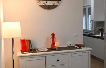 Grigio Perla Panigale, villetta con giardino, 3 camere, parcheggio privato fino 3 posti auto - Un oasi di tranquillità - Vicina all'Aeroporto, Unipol Arena e Fiera - Photo 2