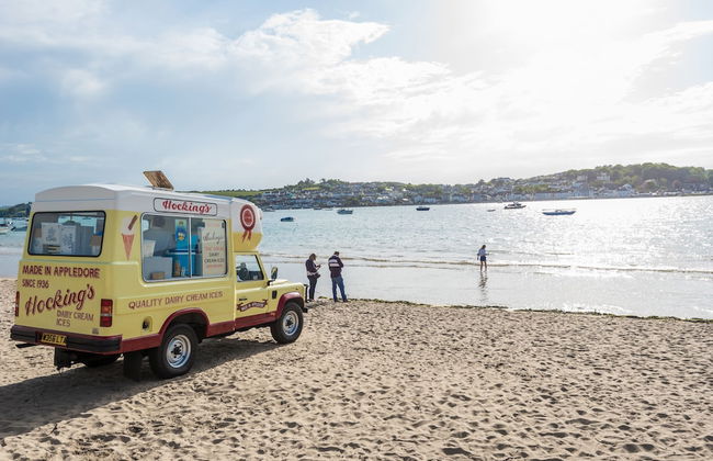 Holly Hayes House - Photo 18