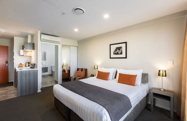 Quest on Beaumont - Photo 16