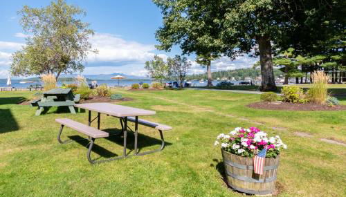 Lake Winni Condo - Beach, Concerts and Views for miles - Foto 4