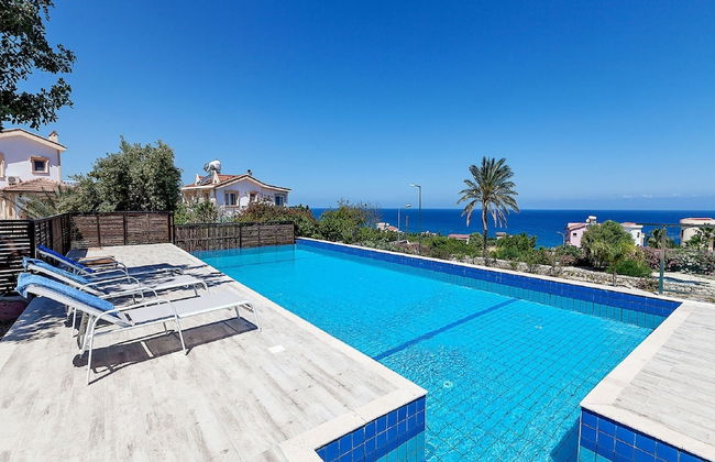 An Executive 3 Bedroom Villa, Private Pool, Ac Wifi in all Rooms, Internet Tv - Foto 13