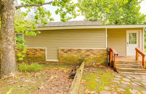 Greers Ferry Home with Fire Pit Near Shiloh Marina! - Photo 28