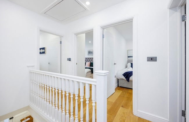 Luxurious - Pool Table - Games Room - Free Parking - Photo 26