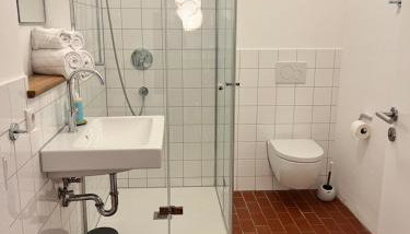 Gutshaus Herrmannsdorf - Foto 4, towels, Shower