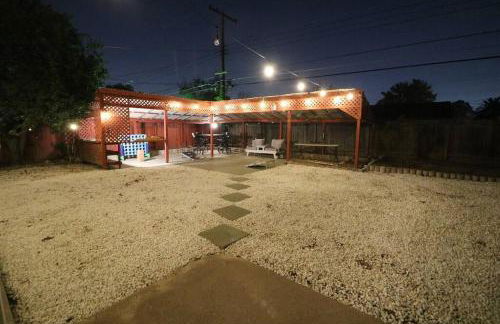 Arden Family Home BBQ Big Kitchen Backyard Pet W/D - Photo 25