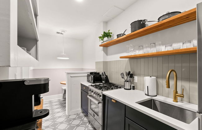 Soho Siesta Stunning Soho Apt w Private Balcony - Foto 11