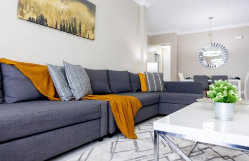 4br House w Perfect Location Pool and Much More - Foto 39