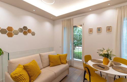 Teodorico 7 - Quiet Garden View Apartment with Parking near MiCo and CityLife - Foto 7