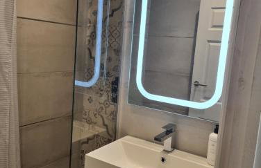 Stylish annexe with private entrance, four persons - Foto 8