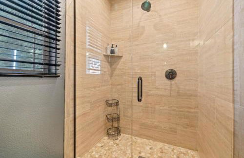 Zen Whisper in the Woods - Foto 16