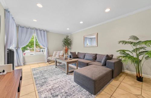 35674 - Newark Family-Friendly 4BR 3BA Retreat - Foto 2