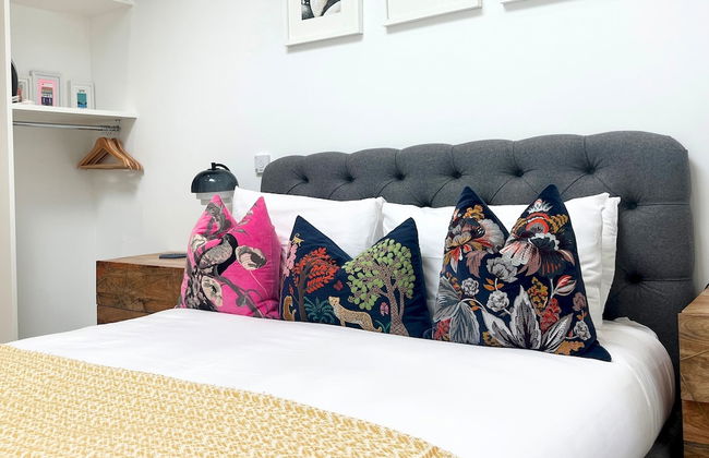 The Vicarage Newlyn 1 Bed River View Parking - Foto 6