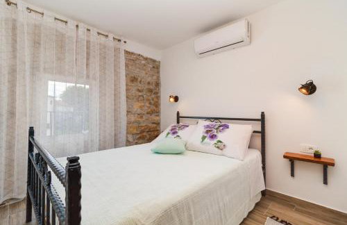 Villa Zoro with a lovely garden and a private POOL in the middle of Istria - Foto 28