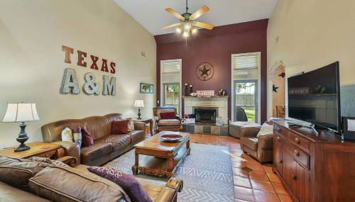 Spirit of Aggieland Retreat-HugeYard-1 Mile to A&M - Foto 1