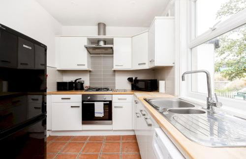 Pass the Keys Poets' Corner Stylish Apartment Station Location - Foto 22