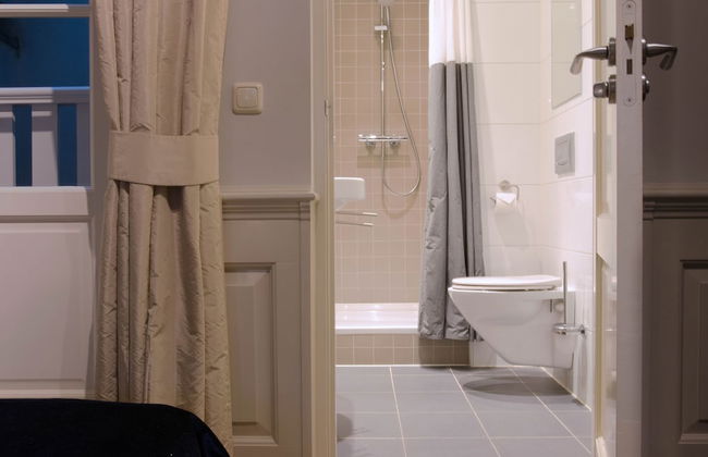 Canal Suites Amsterdam - Photo 56