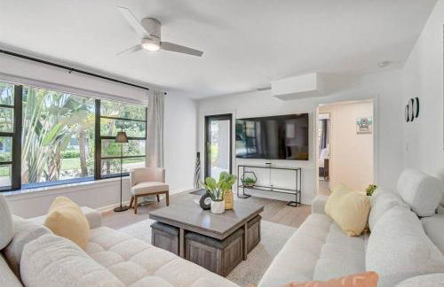 Paradise Palms House - Photo 18