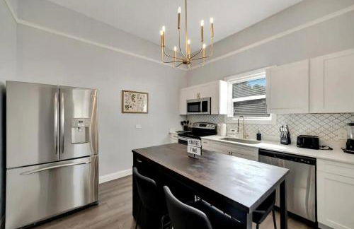 Versatile Home with Extra Living - Foto 12