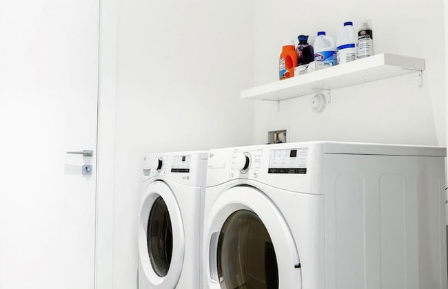 The Modernista 2 - Large Townhome With Pool - Foto 61