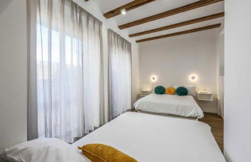 Amazinn Valencia Centro EVI Boutique - Photo 73