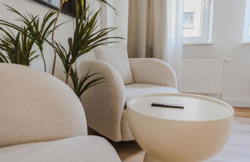 STAYLIGHT Business & Boutique Apartment - Parking lot - Foto 6