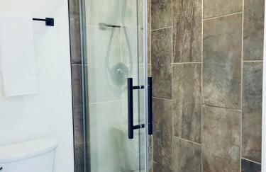 The Crest House- a forested retreat - Foto 45