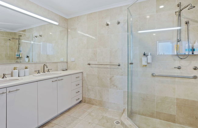 Surfsong on Miami Beach - Photo 12