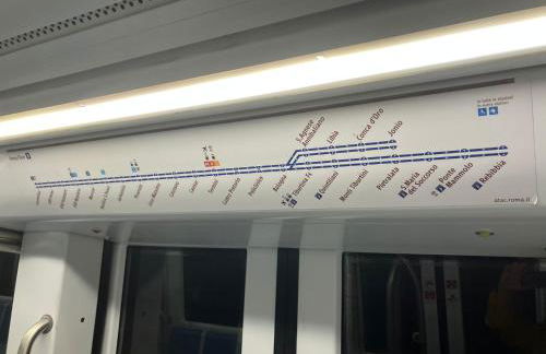 Rebibbia Guest Art Metro B - Foto 37