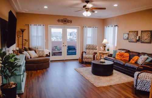 Steps to the Beach! Rooftop Deck! Firepit & BBQ! - Photo 4