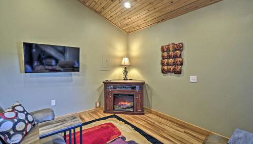 Picturesque Port Angeles Cabin with Fire Pit! - Foto 4