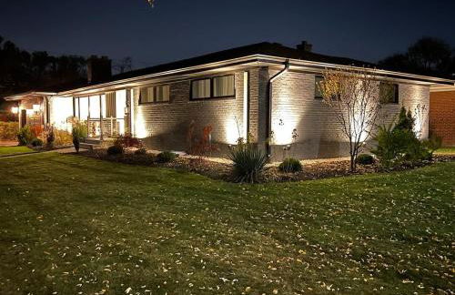 Casa 22 Luxury & Modern 3BD 2BA Home in Skokie - Photo 64