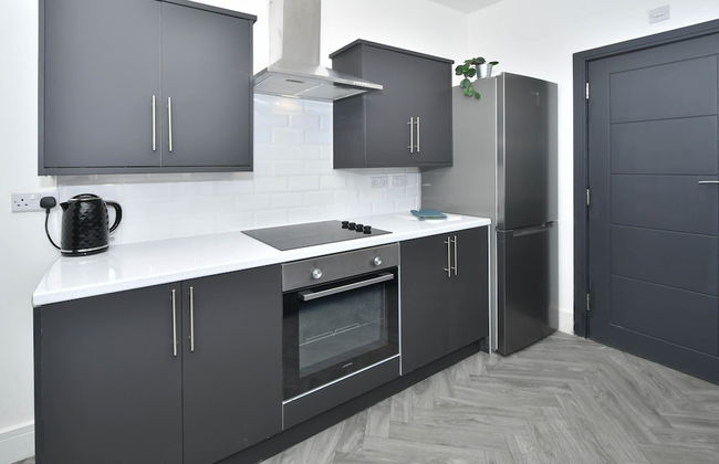 Townhouse @ 202 Walthall Street Crewe - Photo 35