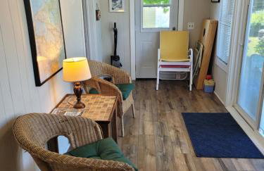 Centennial House - Great Location with Lakeview! - Foto 30