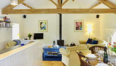 Glanhenwye Courtyard Cottages - Photo 5